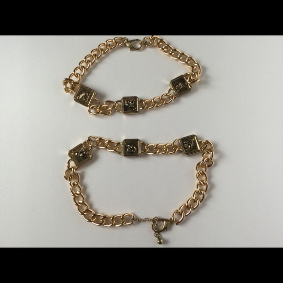 Necklaces - Picture 1 of 4